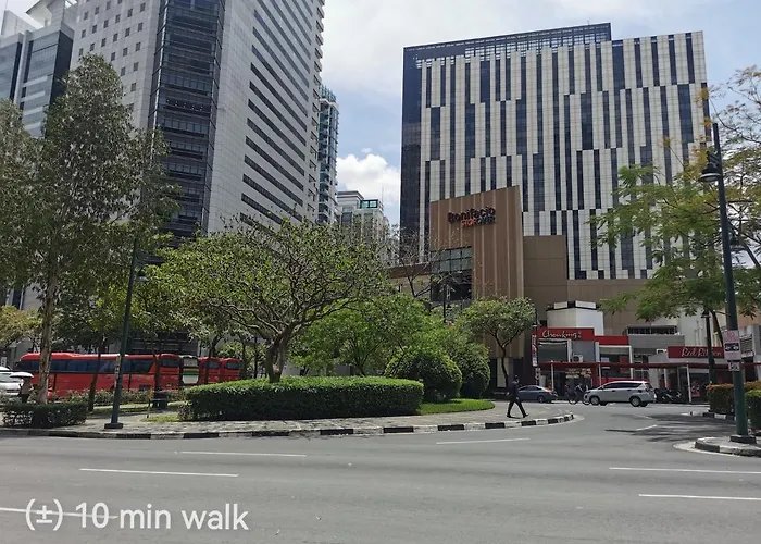 Caleze Avant At The Bgc